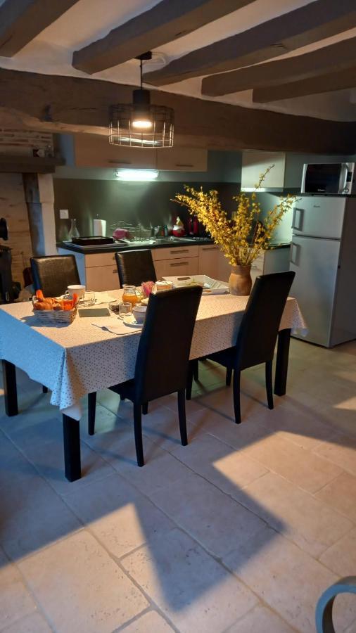 Relais Des Vignottes Bed & Breakfast Chevannes  Exterior photo